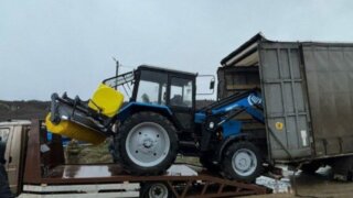 Депутат ЗСК передал сельскохозяйственную технику в Туапсинский район