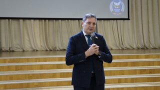 Парты Героев с участием депутатов открыли в школах Краснодара