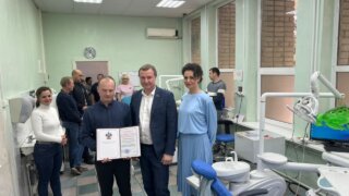 Депутат ЗСК Станислав Гринев поздравил медиков с 23 февраля