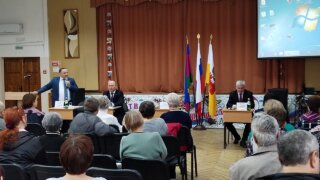 Жители Прикубанского округа Краснодара встретились с главой и депутатами гордумы