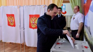 Глава Кубани заполнил бюллетень в финальный день голосования на выборах президента