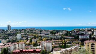 Виктор Тепляков помог жителям Сочи решить вопрос с бездействием управляющей компании