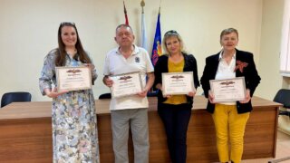 Депутат ЗСК Олег Бойченко поздравил руководителей ТОС с Днем местного самоуправления