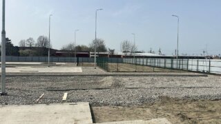 В Краснодаре продолжают возводить приют для животных