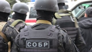 В Армавире четверо воров украли сейф из ТРЦ с драгоценностями и деньгами на сумму более 5 млн рублей