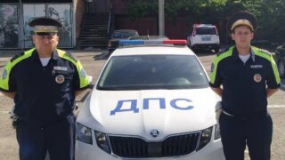 Сотрудники ДПС в Краснодаре помогли роженице добраться вовремя в роддом
