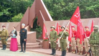 Преемственность поколений: как хостинцы встречали День Победы