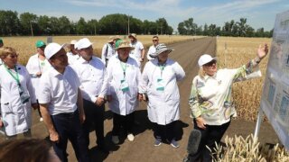 Юрий Бурлачко: В 2023 году нами разработаны и приняты два стратегически важных для АПК документа