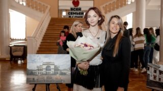 Юный фотограф из ДНР прислала видео благодарности депутату ЗСК Невзоровой