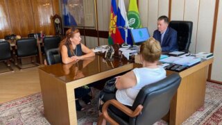 Жители Краснодара пожаловались депутату Трубилину на состояние дорог