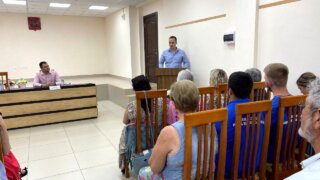 Юрий Костомаха отчитался о работе в 33 избирательном округе Краснодара