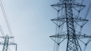 Жители двух крупных районов Краснодара остались без электричества