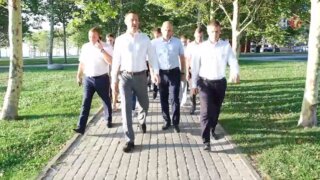 Мэр Новороссийска остался в плохом настроении после утреннего обхода набережной