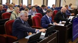 Свыше 30 вопросов рассмотрели кубанские парламентарии на очередной сессии ЗСК