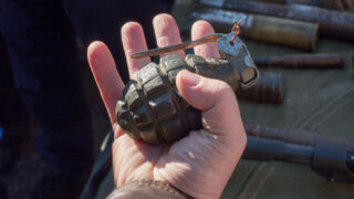 В Краснодарском крае фермер с гранатой забаррикадировался и угрожал устроить взрыв