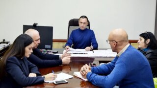 Стало известно, какие вопросы подняли сочинцы на встрече с депутатом ЗСК Тепляковым