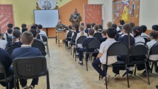 В Краснодаре прошел урок мужества для учащихся начальных классов