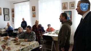 Арменак Тозлян доставил гуманитарный груз в гериатрический пансионат в Херсонской области