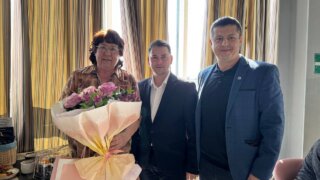 Депутат ЗСК Алексей Косач поздравил с юбилеем жительницу Белореченска Людмилу Яблоновскую
