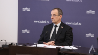 Юрий Бурлачко провел совещание, на котором обсудили подготовку к 80-летию Победы