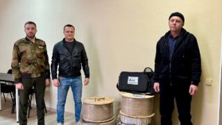 Кубанские депутаты передали в зону СВО технику и инструменты