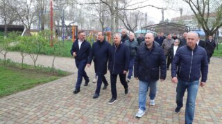 Глава ЗСК с главами представительных органов субъектов ЮРПА ознакомились с  детским курортом «Вита» в Анапе