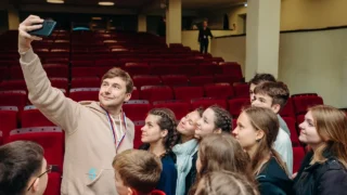 В «Смене» прошел Всероссийский шахматный фестиваль имени С. А. Карякина