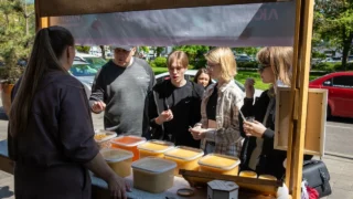Местное вкуснее: партия «Новые люди» устроила выставку кубанских производителей в Краснодаре