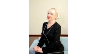 Наталья Долбина: Сила женского бизнес-сообщества — в поддержке, наставничестве и позитивной энергии созидания