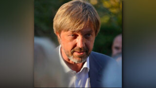 Олег Николаев прокомментировал укрепление рубля