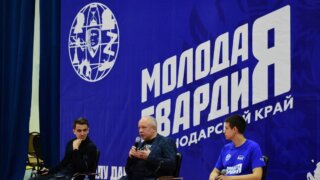 На форуме «Будущее Кубани: команда патриотов» молодогвардейцы обсудили тему ложного патриотизма