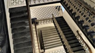 В Краснодаре продолжают реставрацию интерьеров медицинской академии