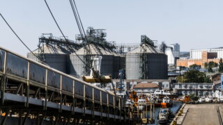 НЗТ в январе-марте достиг рекордных показателей по объему перевалки неопасных жидких грузов