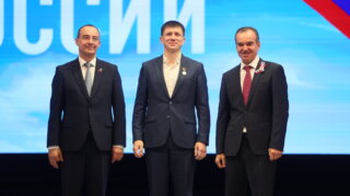 Губернатор Кубани наградил выдающихся жителей региона