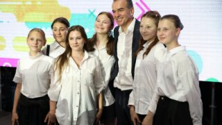 Кондратьев наградил победителей конкурса «Стань первым во славу Кубани!»