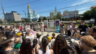 Депутат Олег Бойченко организовал праздник ко дню защиты детей в Краснодаре