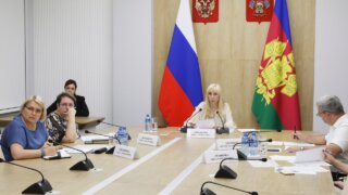 На обновление школьных учебников власти Кубани направят 2,4 млрд рублей