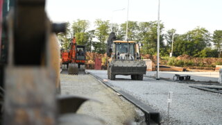 Строительство школы в поселке Березовом планируют завершить в 2026 году