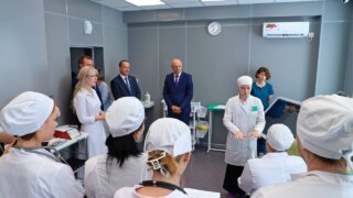 О программе привлечения специалистов на Кубань рассказал председатель ЗСК Юрий Бурлачко