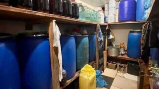 С начала года в Сочи изъято из нелегального оборота почти 44 тысячи литров алкоголя