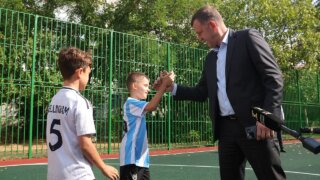Наумов провел ремонт спортивных площадок в разных районах Краснодара