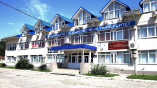 Депутат Виктор Тепляков: Важно, чтобы молодежь занималась наукой