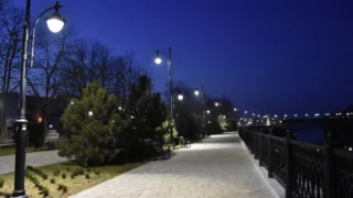 За десять лет на Кубани провели более 550 километров уличного освещения