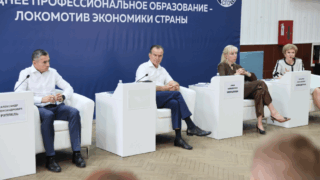Губернатор: Промышленные предприятия должны взаимодействовать с колледжами и техникумами во всех сферах профобразования