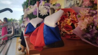 Депутат ЗСК Станислав Гринев поздравил с 1 сентября краснодарцев