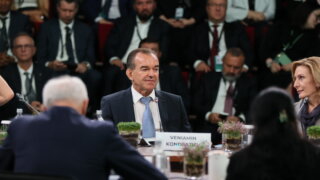 Перспективы внедрения инновационных технологий обсудили на стратегической сессии международного форума «Биопром»