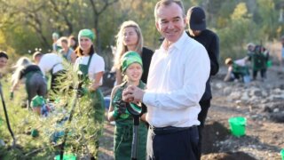 Глава Кубани принял участие в экологической акции