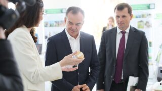 Вениамин Кондратьев посетил Федеральный научный центр биологической защиты растений