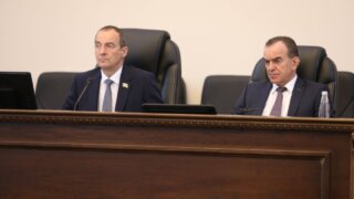 Глава края: Мы ни на рубль не снижаем социальные выплаты