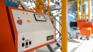 В Краснодарском крае к отопительному сезону строят и модернизируют 48 котельных и теплотрасс